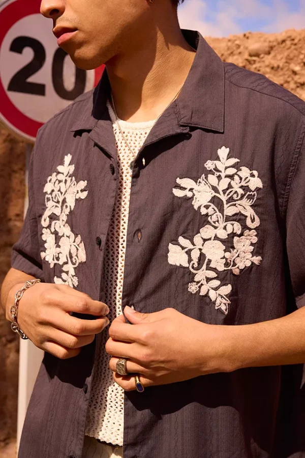 Camisa de jacquard floral Toru negra de BDG - Image 2