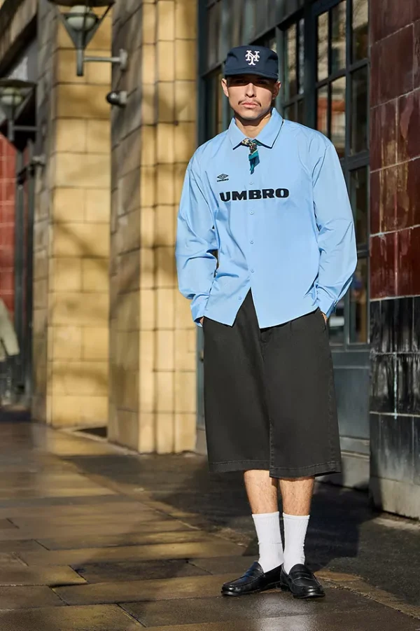 Umbro Exclusive Blue Logo Oxford Shirt - Image 4